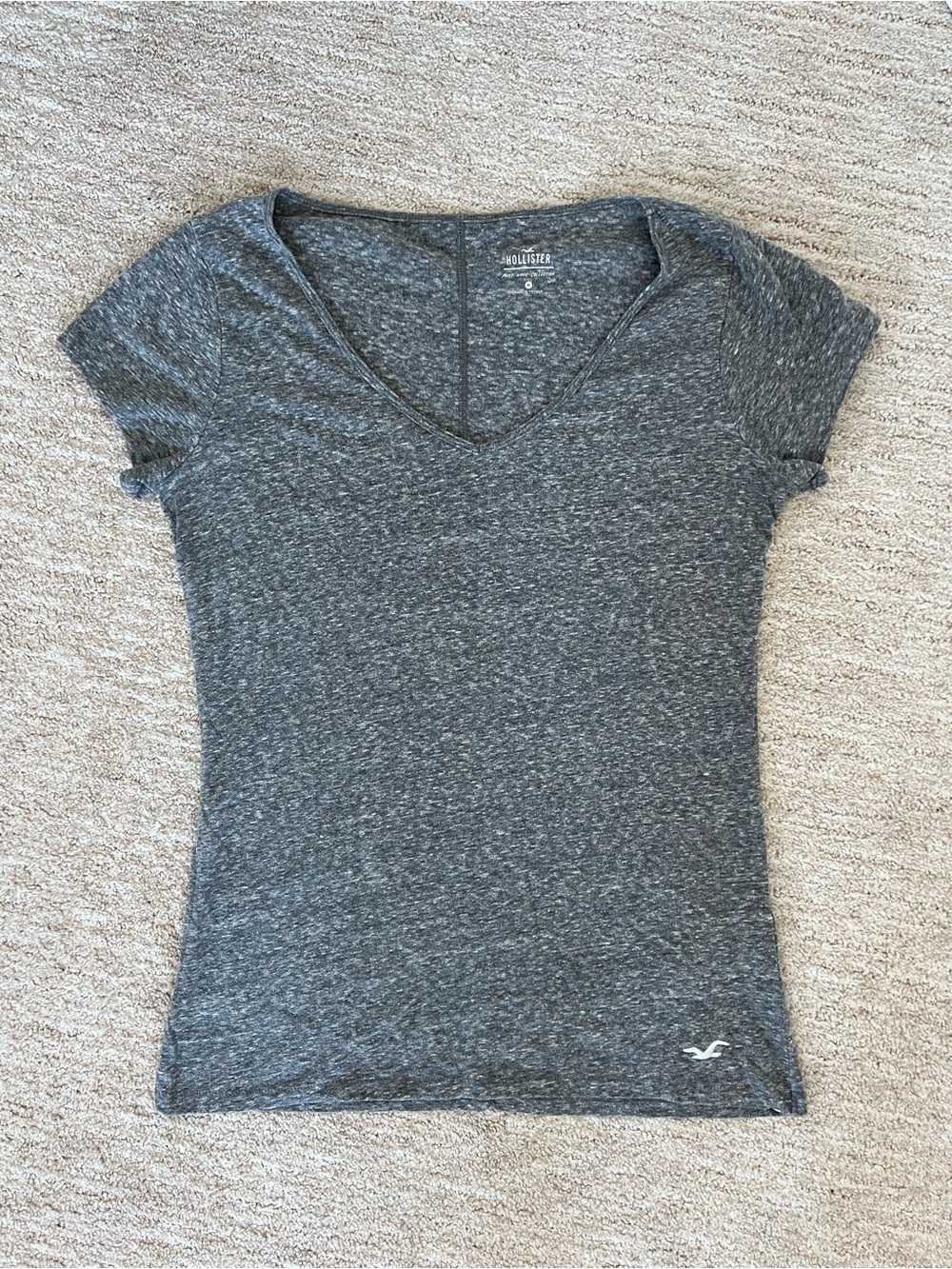 Brand new Hollister V neck shirt - heather gray short sleeve size M